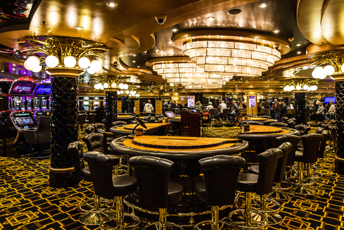 vue semie aérienne de l'intérieur d'un casino